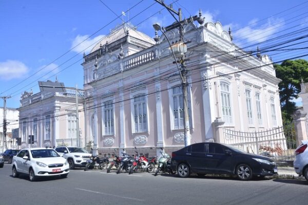 Salvador Foto Clube celebra 20 anos com exposição inédita inspirada no livro “Torto Arado”